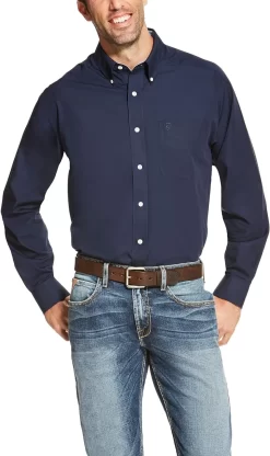 ARIAT Men's Wrinkle Free Solid Shirt
